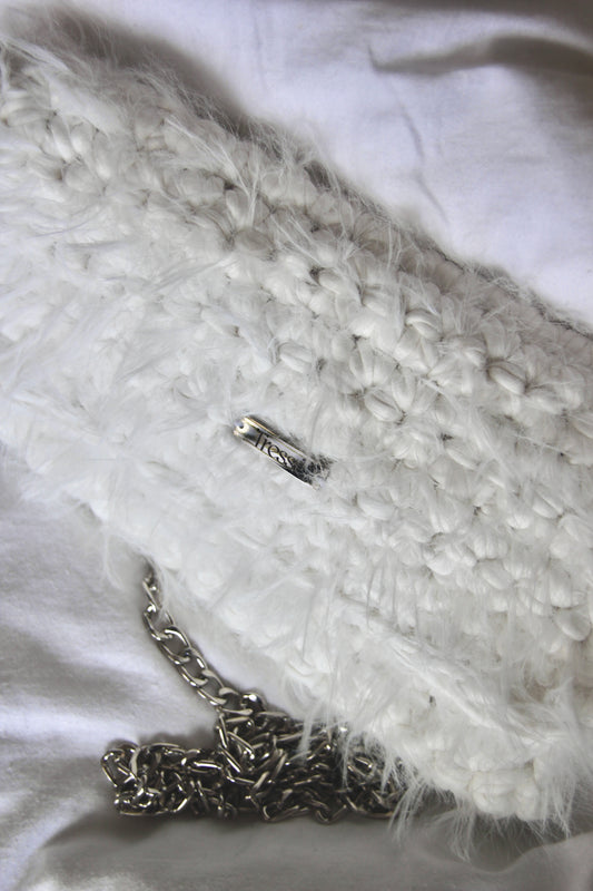 תיק זואי פרוותי - לבן