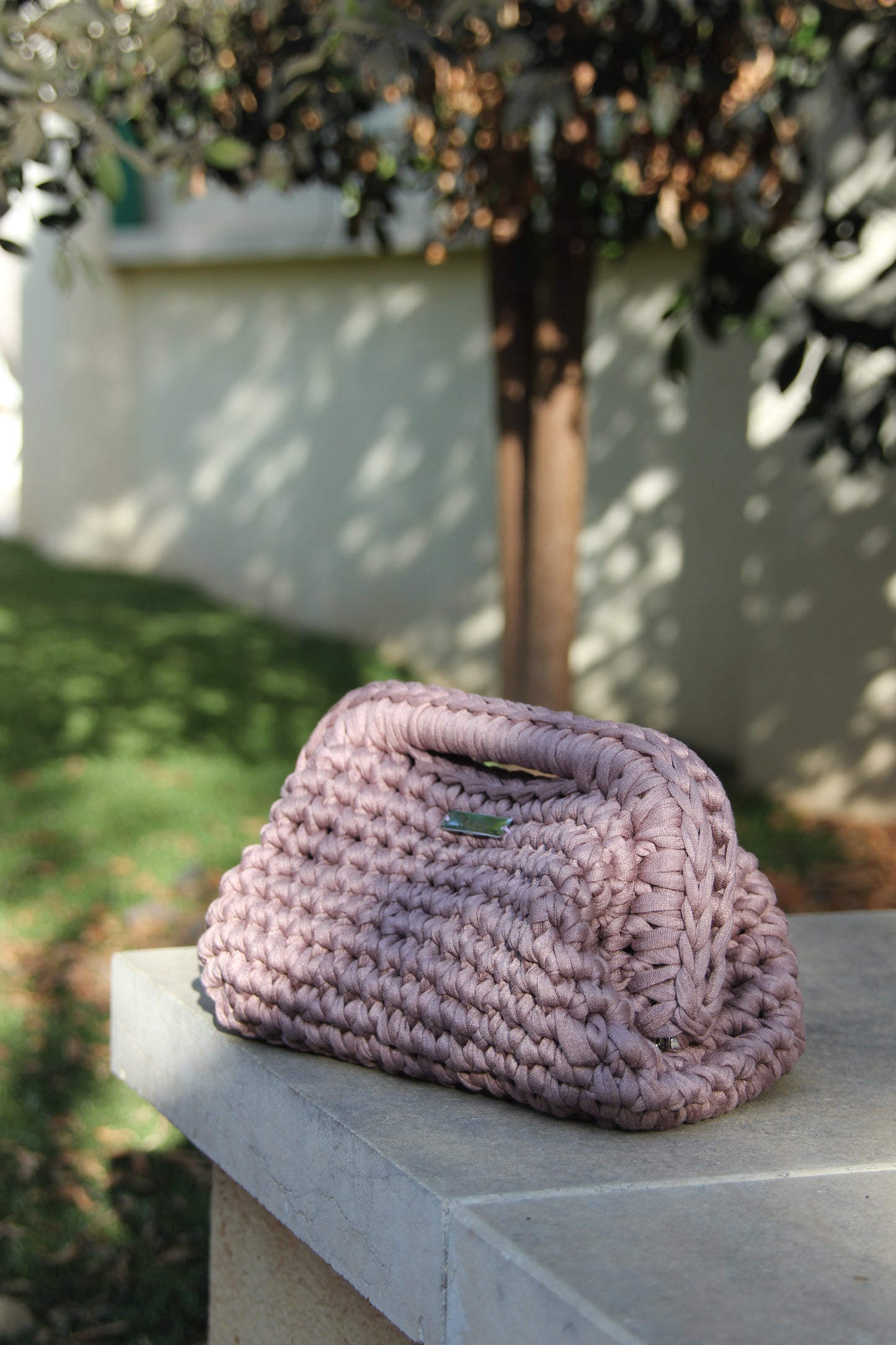 Lily bag L with handle - deep purple