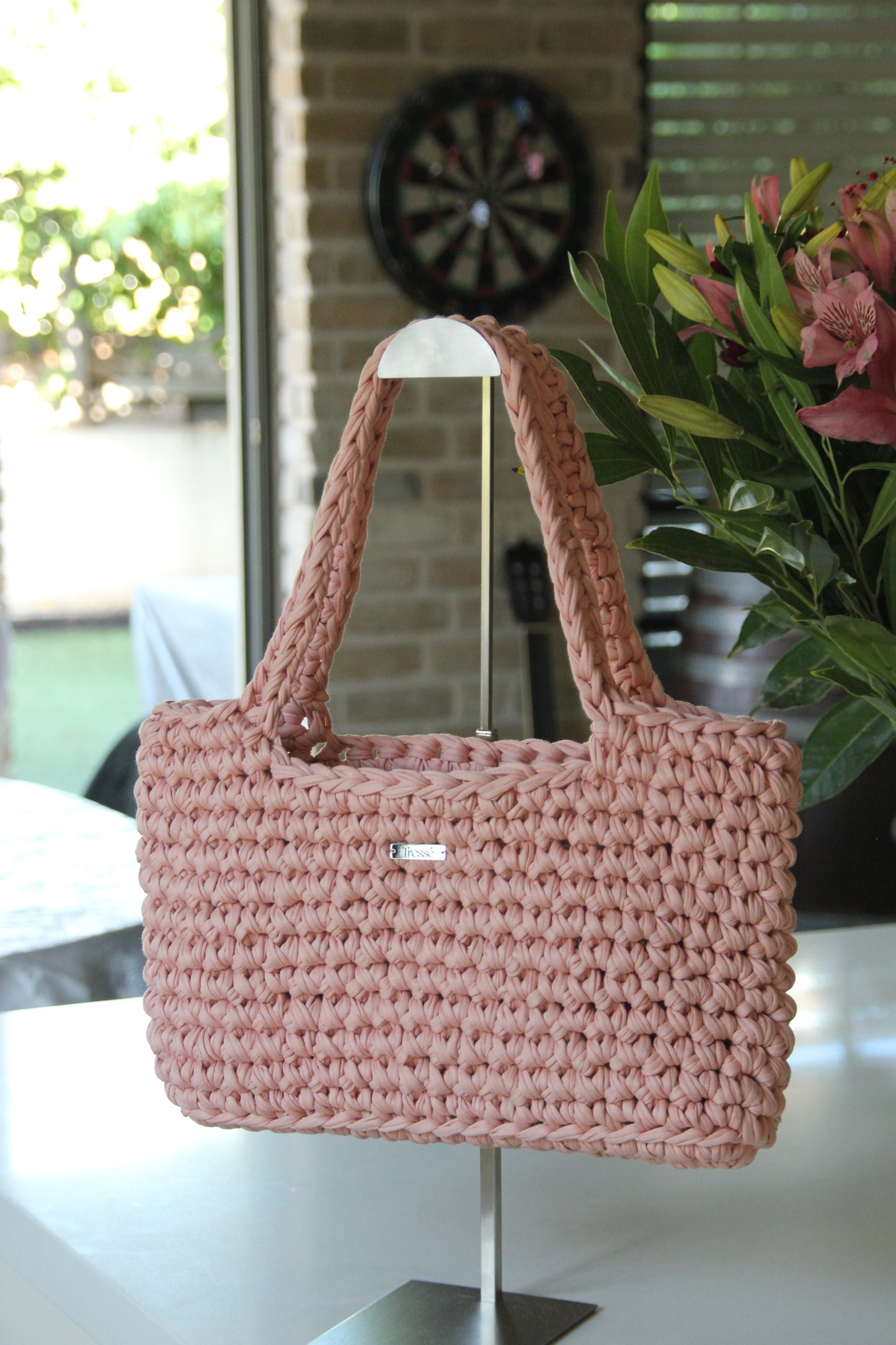 T Tote - pinkie peachie